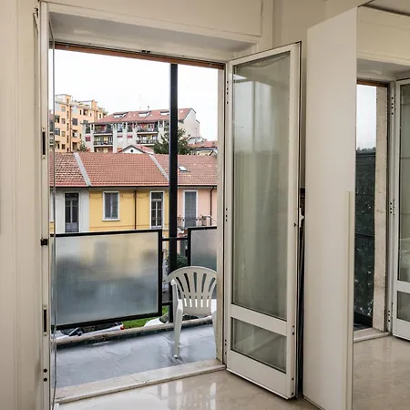 Incantevole A * Milano